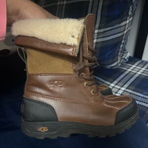 UGG Leather and Suede Boots in Brown and Black kids size 1